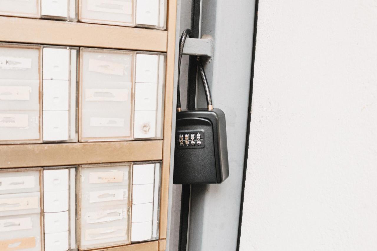 Apartment Im Zentrum Mit Parkplatz & Neuem Badezimmer Magdeburg